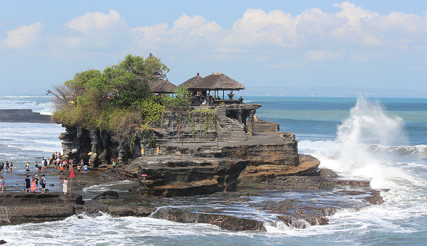 Tanah Lot Temple